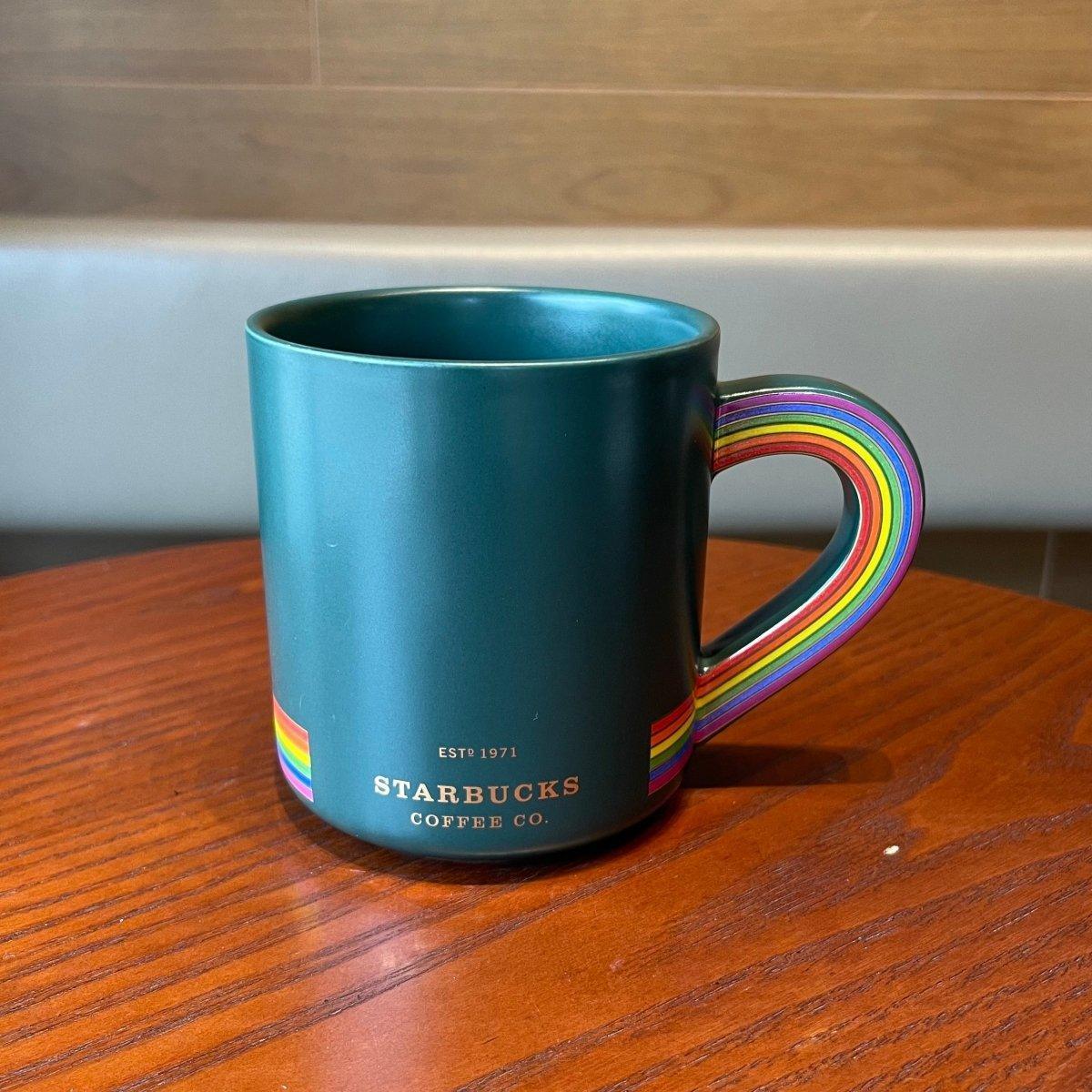 Starbucks Green Ceramic Mug with Rainbow Mermaid and Heart Handle 470ml / 15,89oz - Ann Ann Starbucks