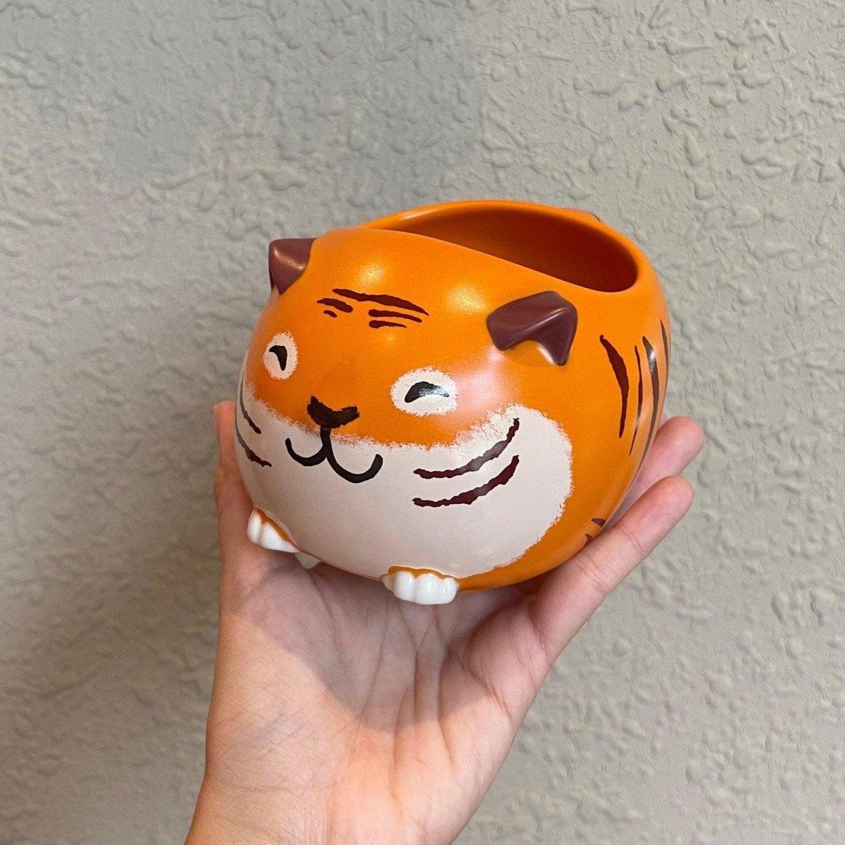 Starbucks Stretching Tiger 414ml / 14oz Ceramic Mug - Ann Ann Starbucks